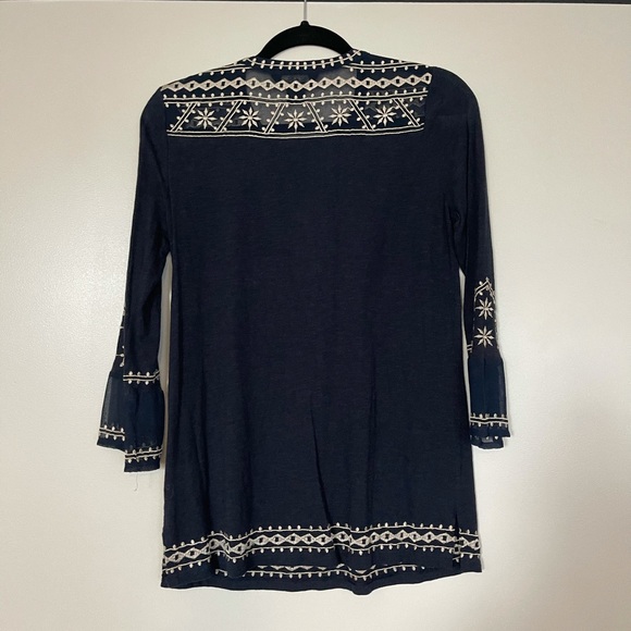 Lucky Brand top - Picture 6 of 6